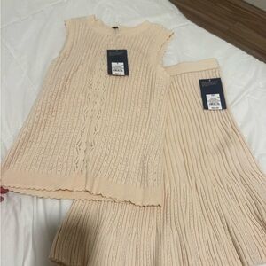 Cream Sleeveless Dress Set